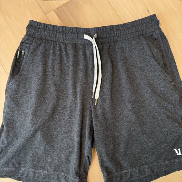 Vuori Ponto Performance Shorts Small Black Comfy Athleisure Workout Sportswear - Picture 3 of 8